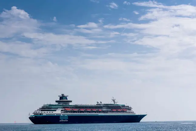 Sovereign (3) Pullmantur