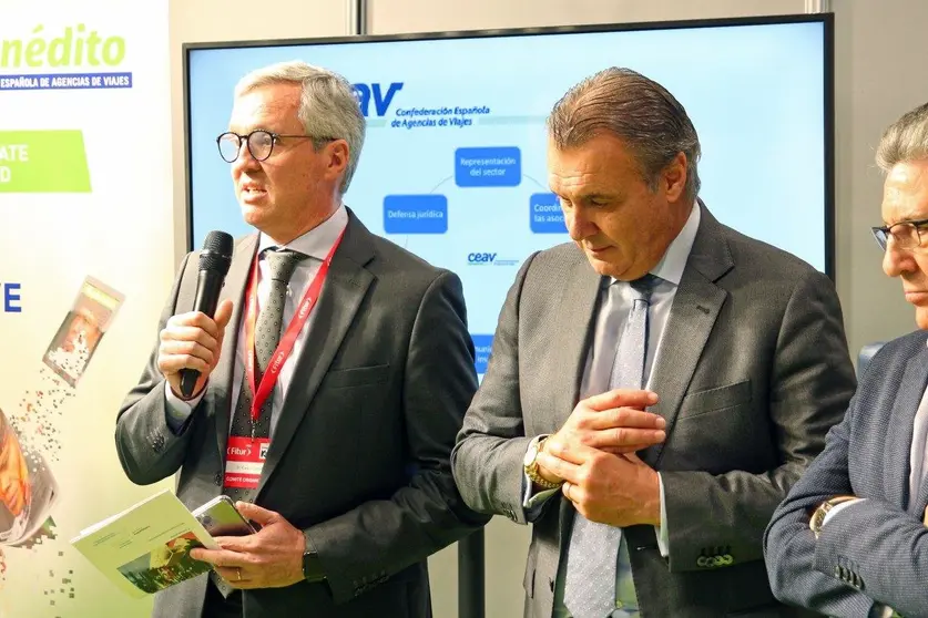 ceav en fitur