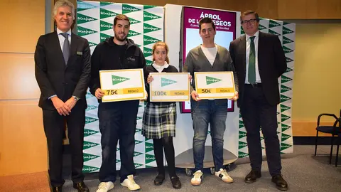 Los ganadores del Concurso El &Aacute;rbol de los Deseos